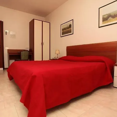 Roma 3*
