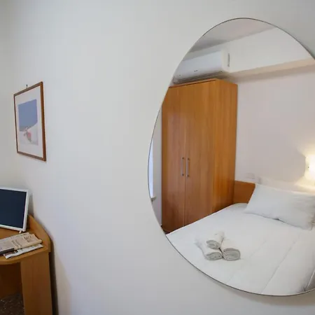 Hotel Roma 3*
