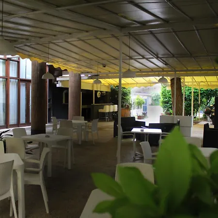 Roma Hotel