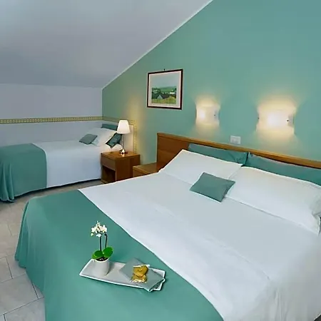 Roma Hotel