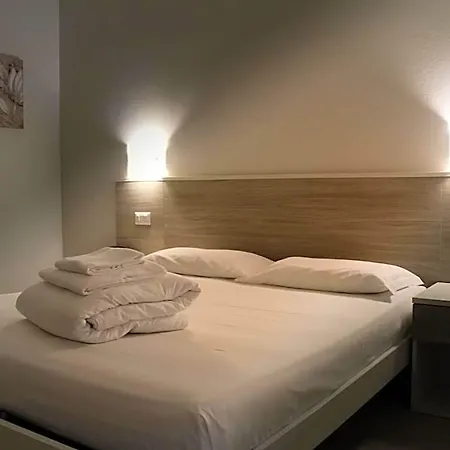 Roma 3*