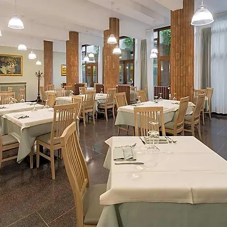 Hotel Roma